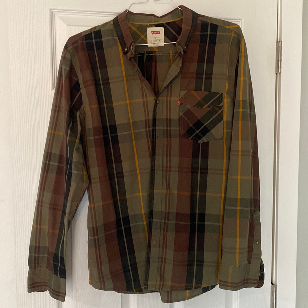 Levi Mens Button Up